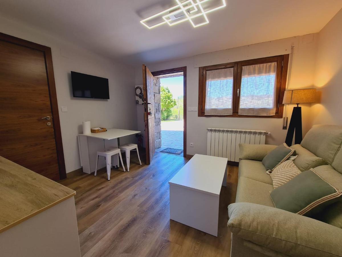Puente Viejo Apartman Santa Cilia de Jaca Kültér fotó